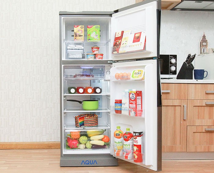 Image Tủ lạnh Aqua 207 lít AQR-U235BN 1